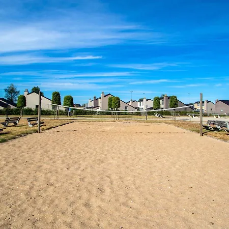 Classic In Westende With Terrace Vakantiehuis *